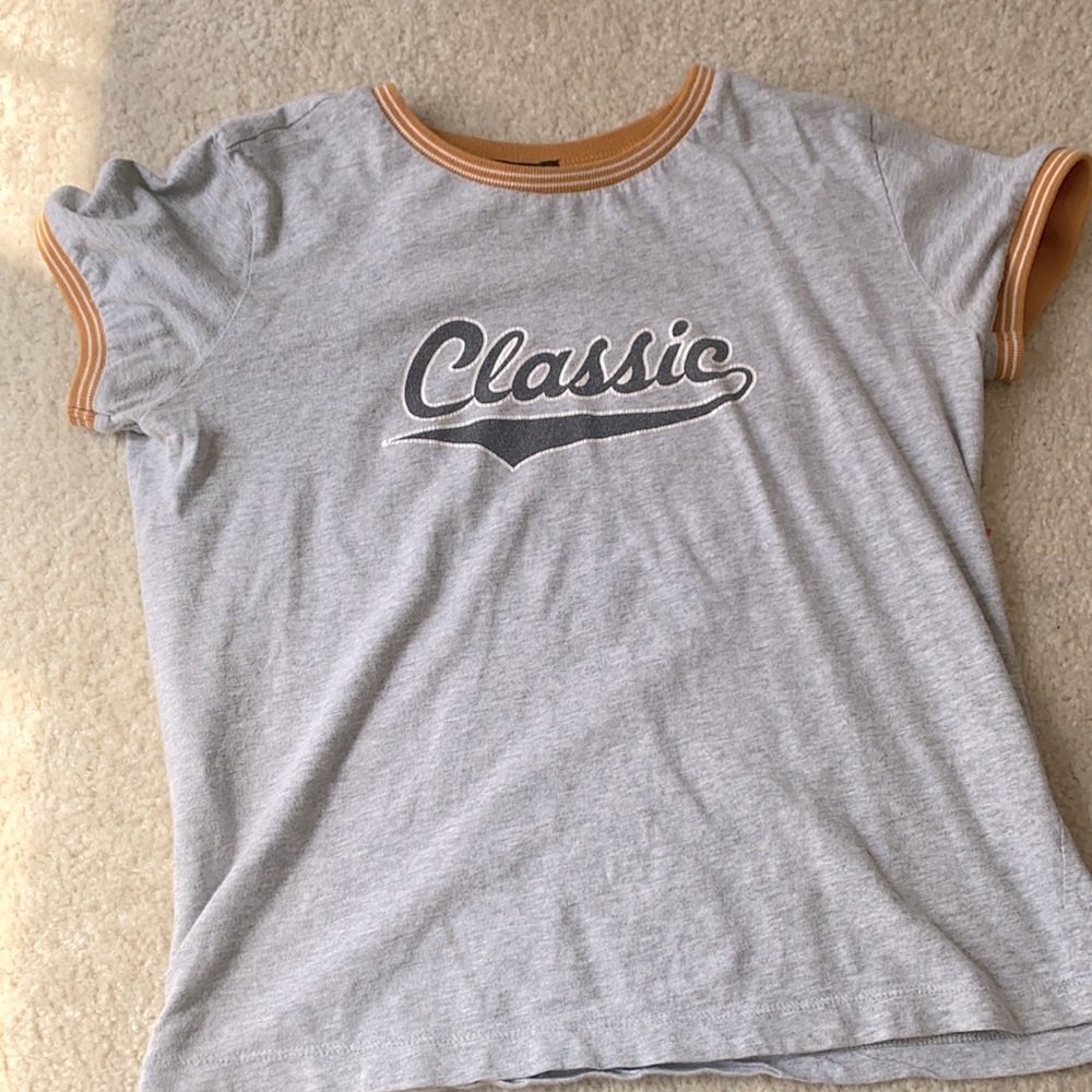 forever 21 tee! size M